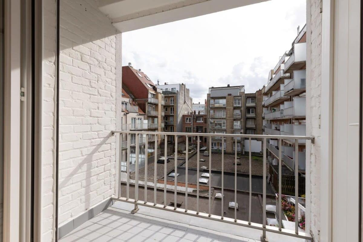 Huswell - Central Located Apartment With Parking In Knokke Exterior foto